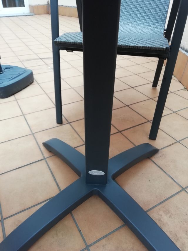 Mesa+2 sillas exterior - gris oscuro