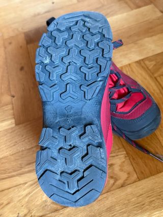 Zapatos niña rojos y negros