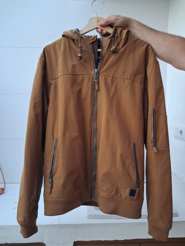 Abrigo marrón D26 talla L