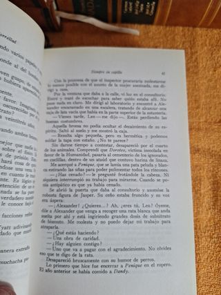 Libro.  Premios Nadal 4