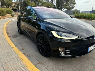 Tesla Model X 2017