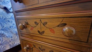 Dormitorio rústico completo