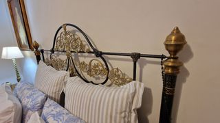 Dormitorio rústico completo