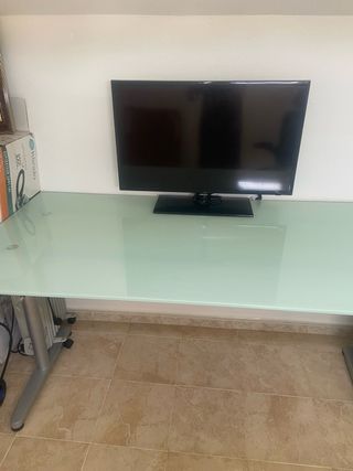 Mesa escritorio cristal moderna