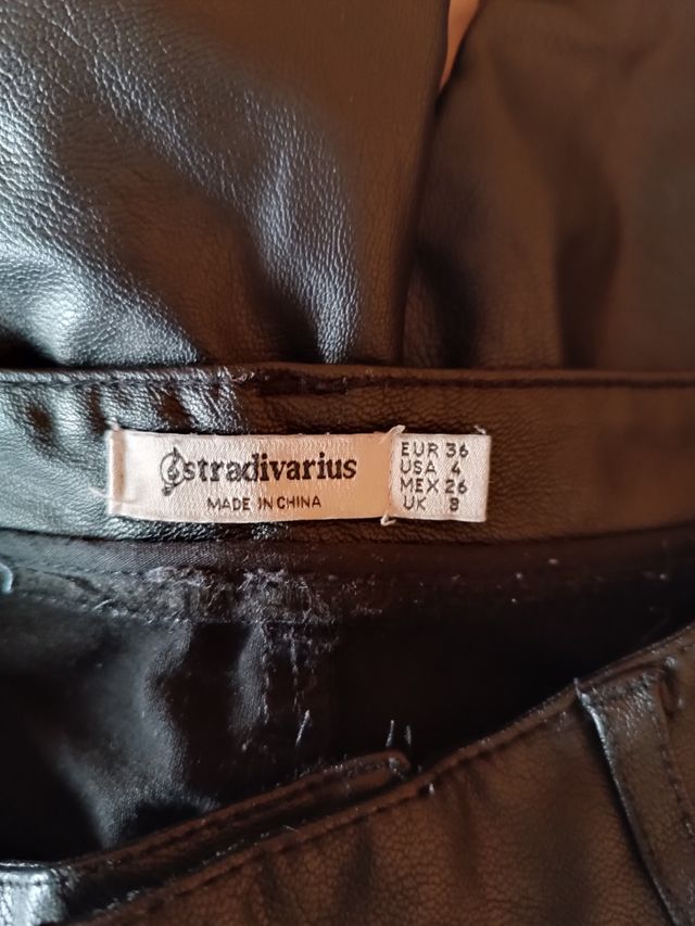 Pantalones Stradivarius 