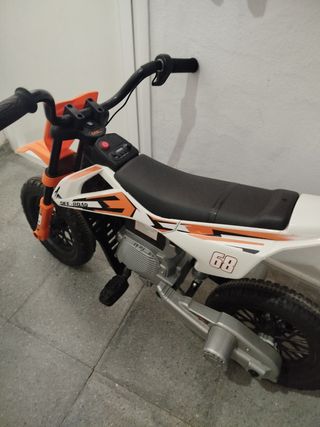 Moto eléctrica infantil - Batería