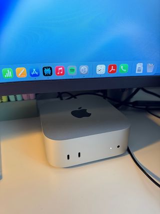 Mac Mini M4 (256GB) - Plata