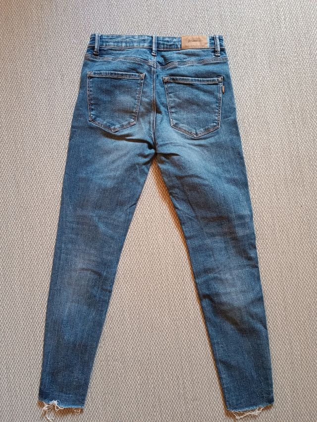 Pantalones Stradivarius 