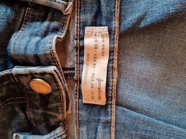 Pantalones Stradivarius 