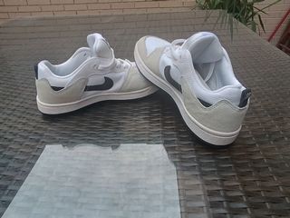 Zapatillas Nike SB Alleyoop Blancas