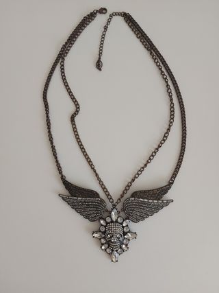 Collar Calavera con Alas