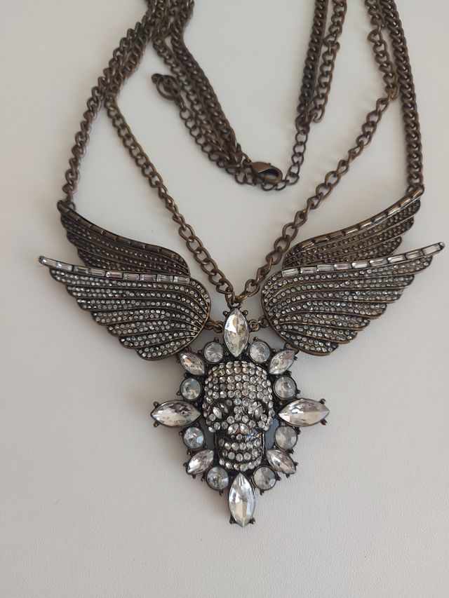 Collar Calavera con Alas