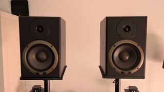 BCT MT600A - Monitores de estudio