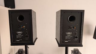 BCT MT600A - Monitores de estudio