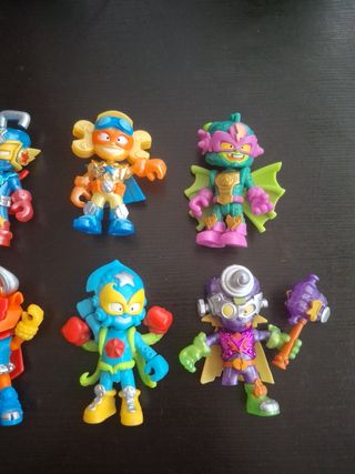 Súper Zings - 12 Muñecos