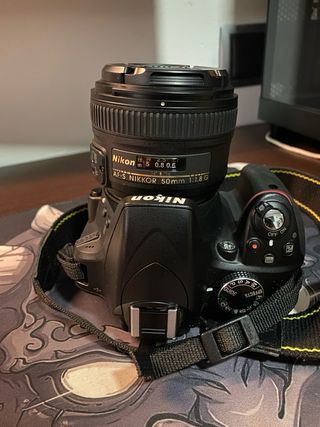 Nikon d3300 SIN 50mm