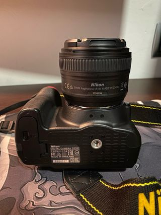 Nikon d3300 SIN 50mm