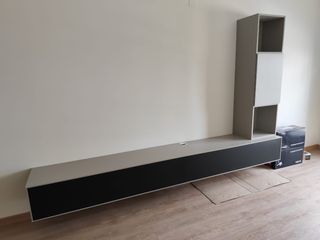 Mueble TV moderno gris y negro
