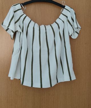 Blusa rayas hombros descubiertos