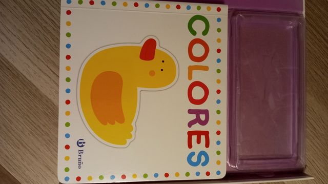 Libro infantil. Mi pequeño libro-puzle. Colores