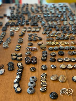 Set 6 Bottoni vintage marroni e madreperla