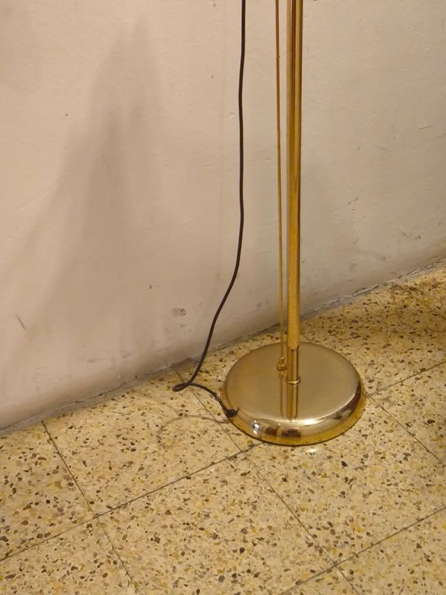 Lámpara de pie de calidad