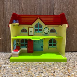 Casa de Muñecas con Sonidos + familia añadida
