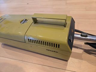 Aspiradora Miele vintage