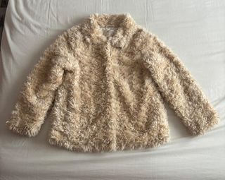 Chaqueta pelo beige niña Zara talla 7/8