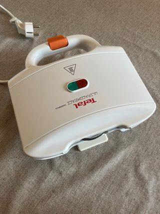 Sandwichera Tefal Ultracompact