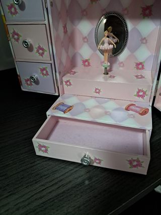 Joyero musical infantil rosa