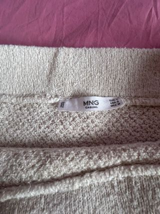 Minifalda beige tejida