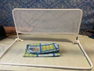 Barrera cama bebé