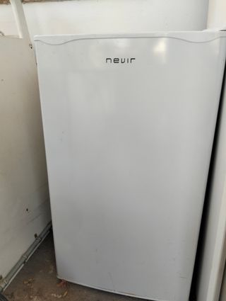 Mini nevera Nevir 