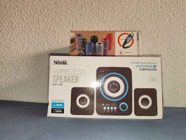 Vendo altavoces nuevos de caja, de todo tipo!