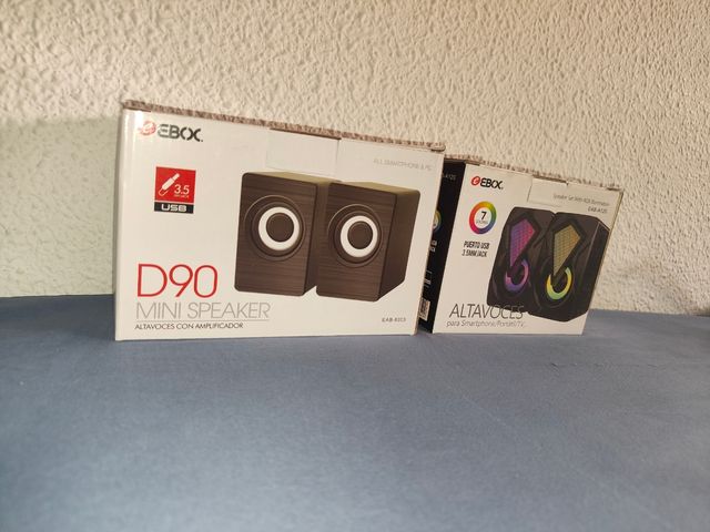 Vendo altavoces nuevos de caja, de todo tipo!
