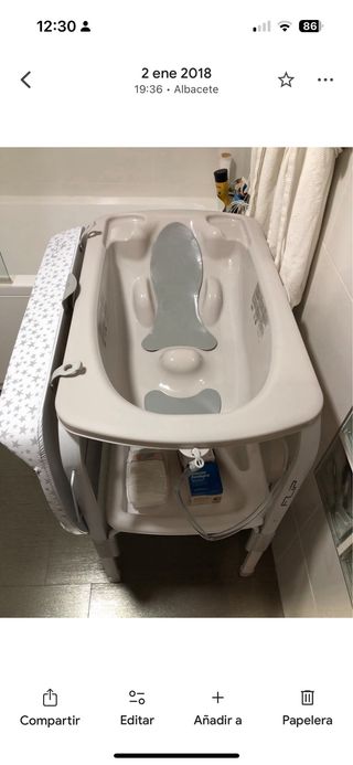 Mueble cambiador Jané con bañera