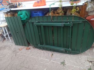 Mesa jardín ovalada plegable verde