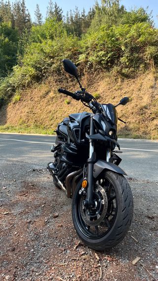 Yamaha MT-07 2021 Limitada A2 + Mivv delta race
