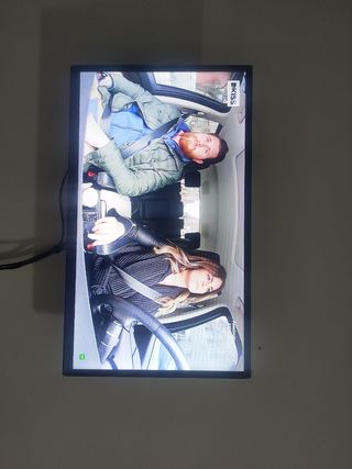 TV TD Systems 32" - TV negra