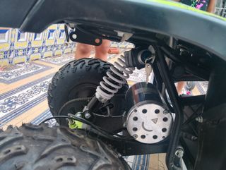 Cuatrimoto eléctrica niño