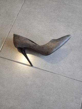 Zapatos TOP QUEENS grises