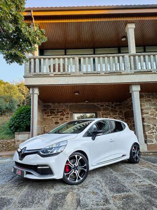 Renault Clio R.S Trophy EDC 220cv 