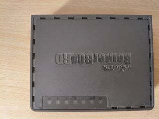 Mikrotik hEX s Router - En perfecto estado