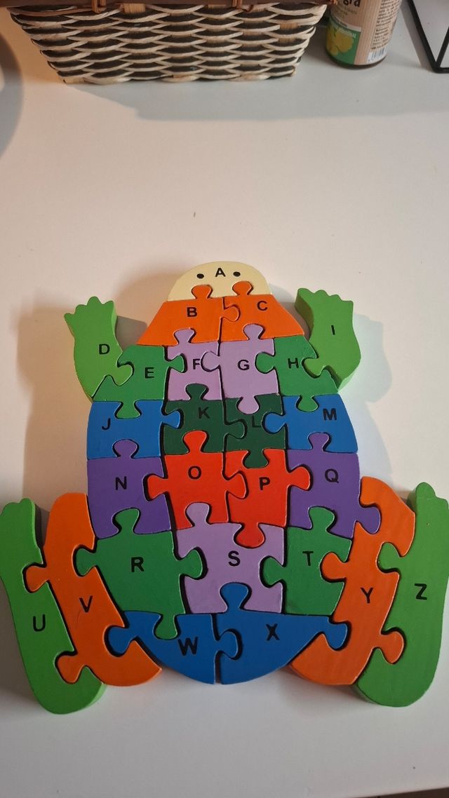 Set de juguetes de desarrollo y motricidad.