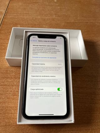 iPhone 11 64GB - Negro