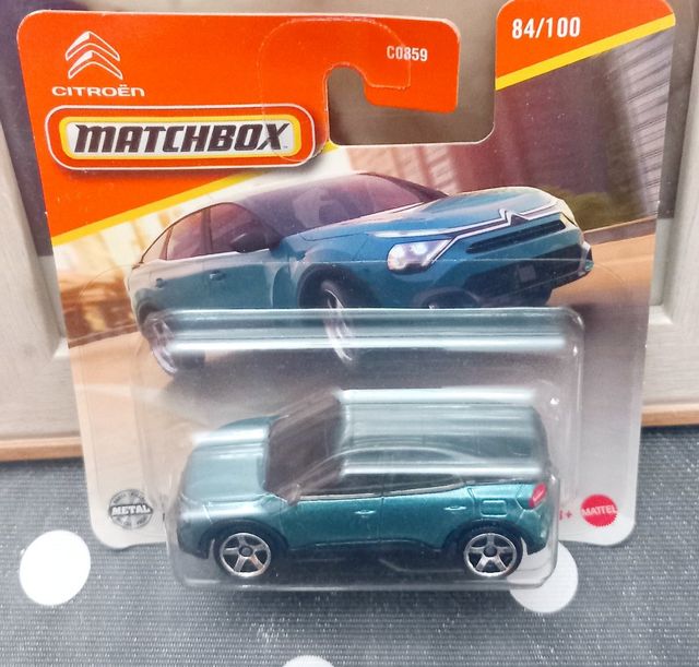 Matchbox Citroën ë-C4 (84/100)