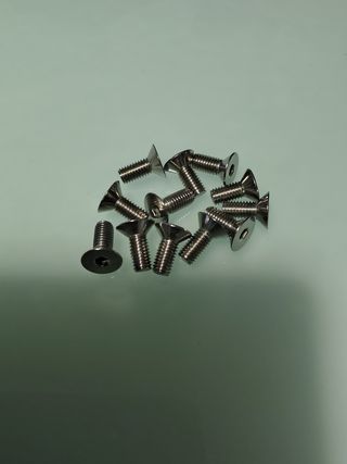 4 portapacchi per kayak/barca da 2€ ciascuno
