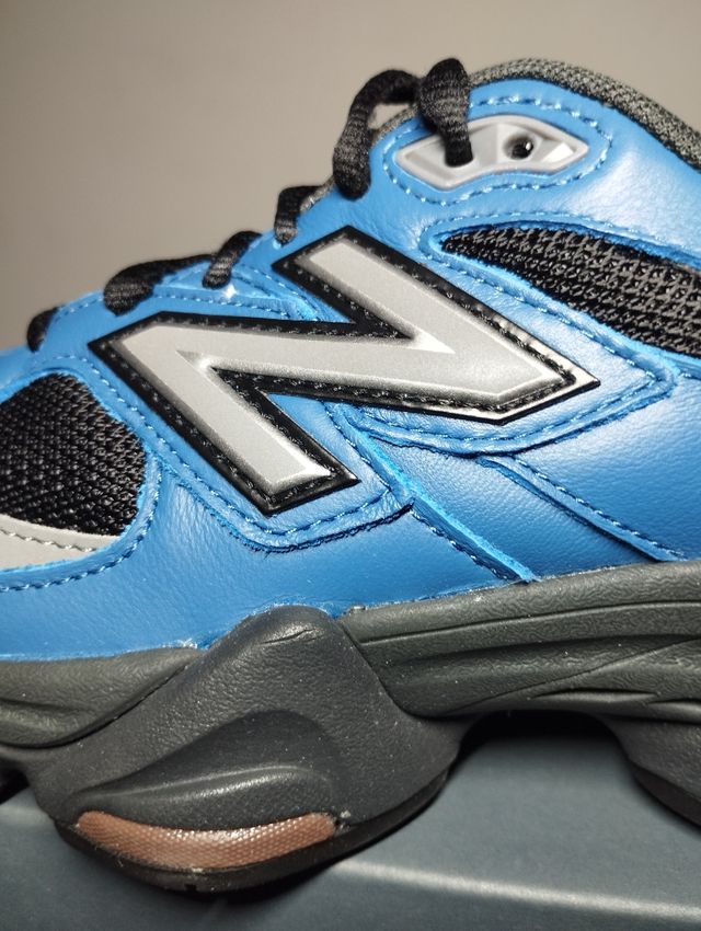 New Balance 9060