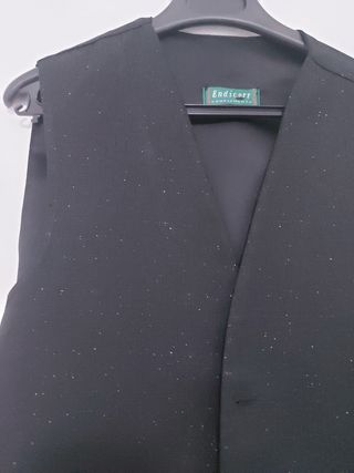 Chaleco negro brillante Endicott